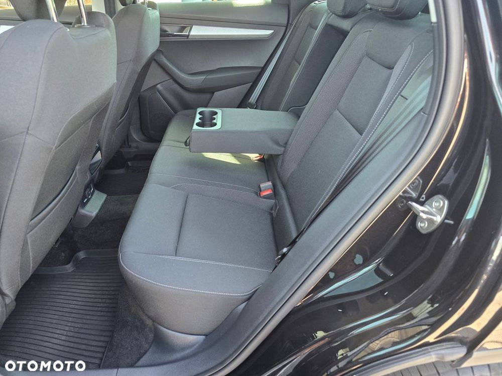 Skoda Karoq 1.5 TSI ACT Selection DSG - 11
