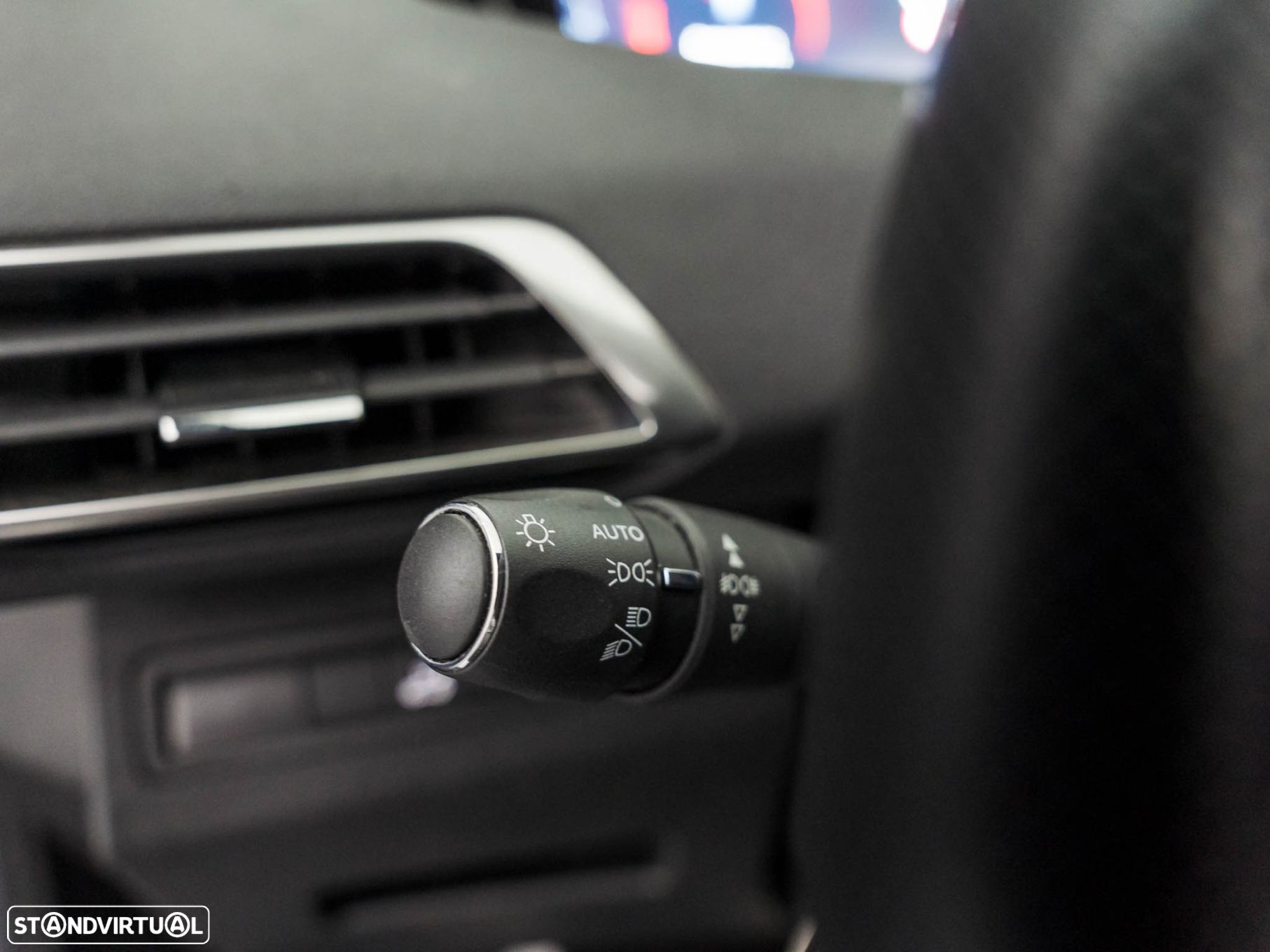 Peugeot 5008 1.5 BlueHDi GT Line EAT8 - 22