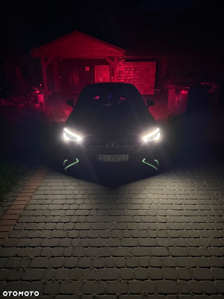 Mercedes-Benz CLA 220 AMG Line 7G-DCT - 20