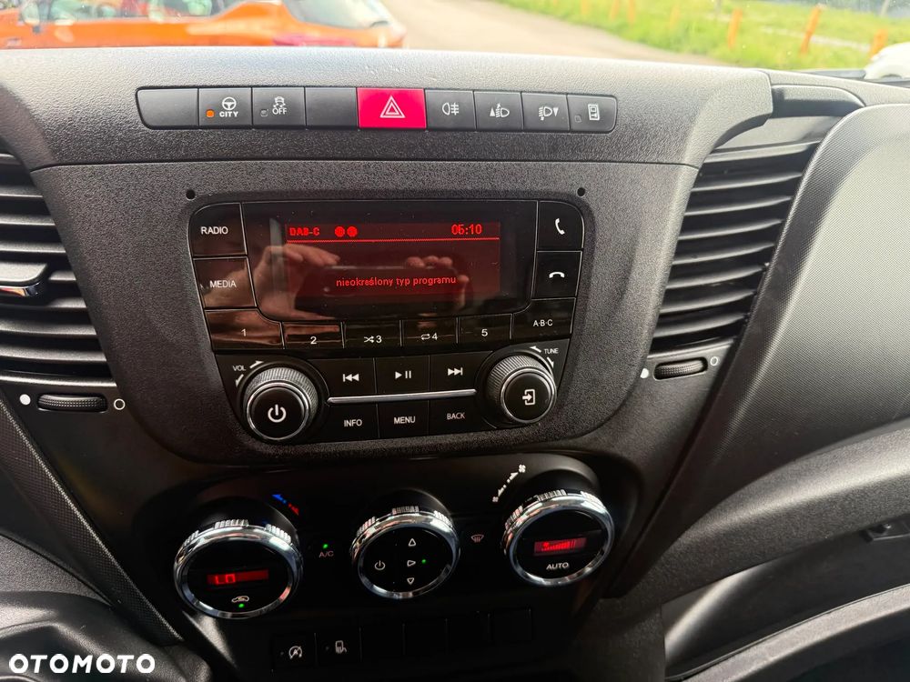 Iveco Daily 35S16, 2.3 160KM, L4H2, Niski przebieg, Bardzo zadbany - 26