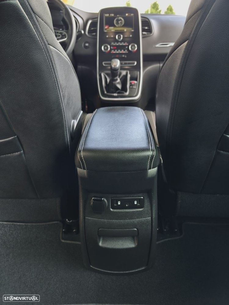 Renault Scénic 1.3 TCe Limited - 12