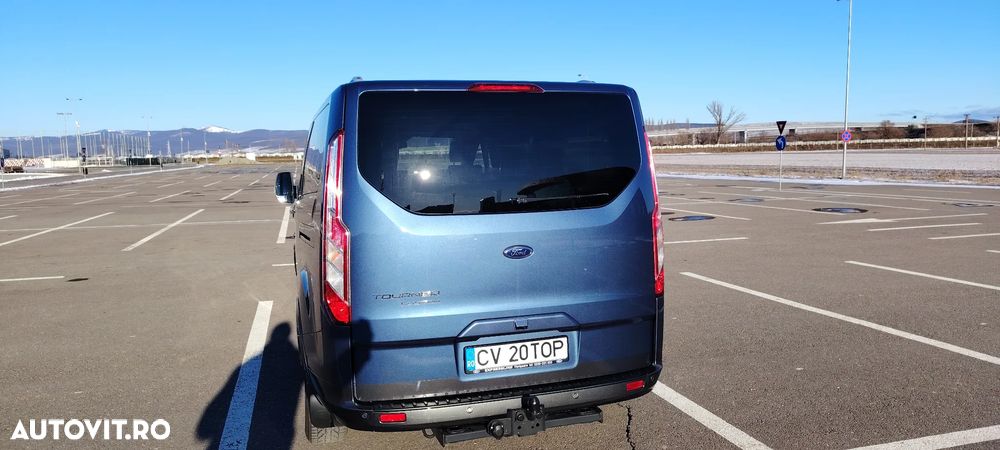 Ford Tourneo Custom Bus 320 2.0 EcoBlue 185 CP L1H1 Active Aut. - 14