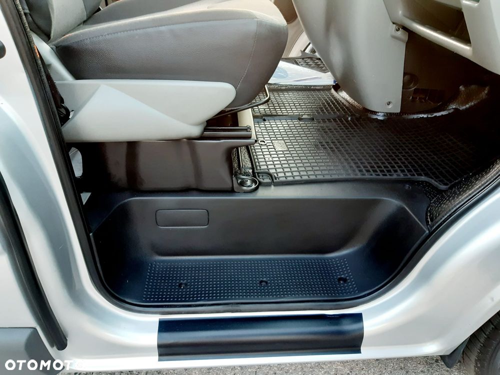 Renault Trafic L1H1 Passenger Lux - 27