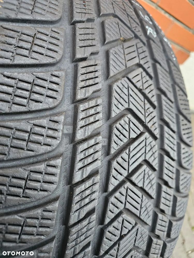 (O3) 275/45R21 19r 107V 6,2mm / Pirelli Scorpion Winter - 3