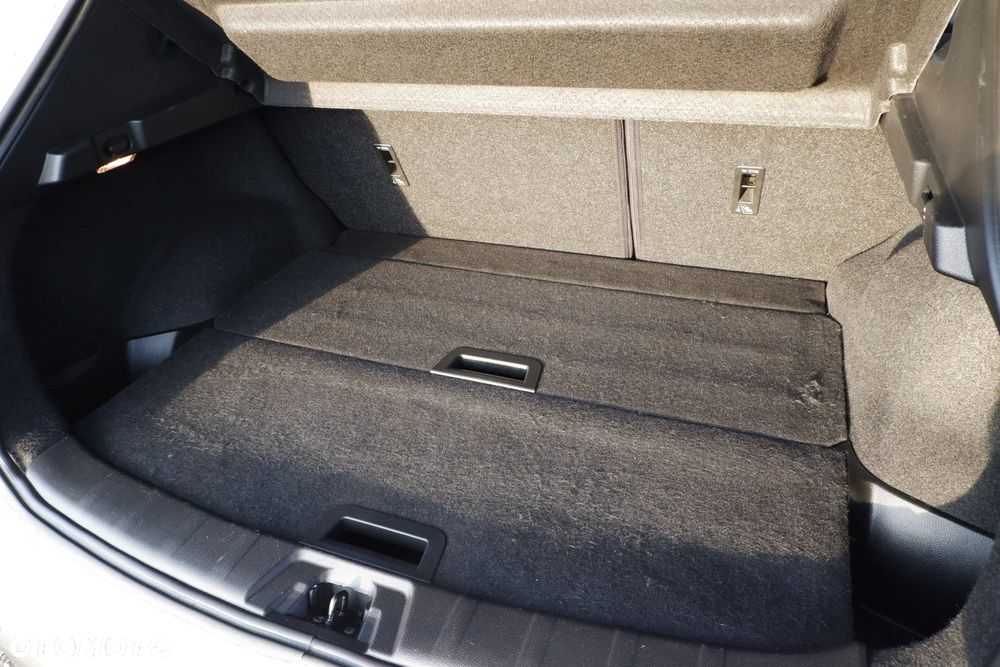 Nissan Qashqai 1.6 DCi Xtronic N-Connecta - 13