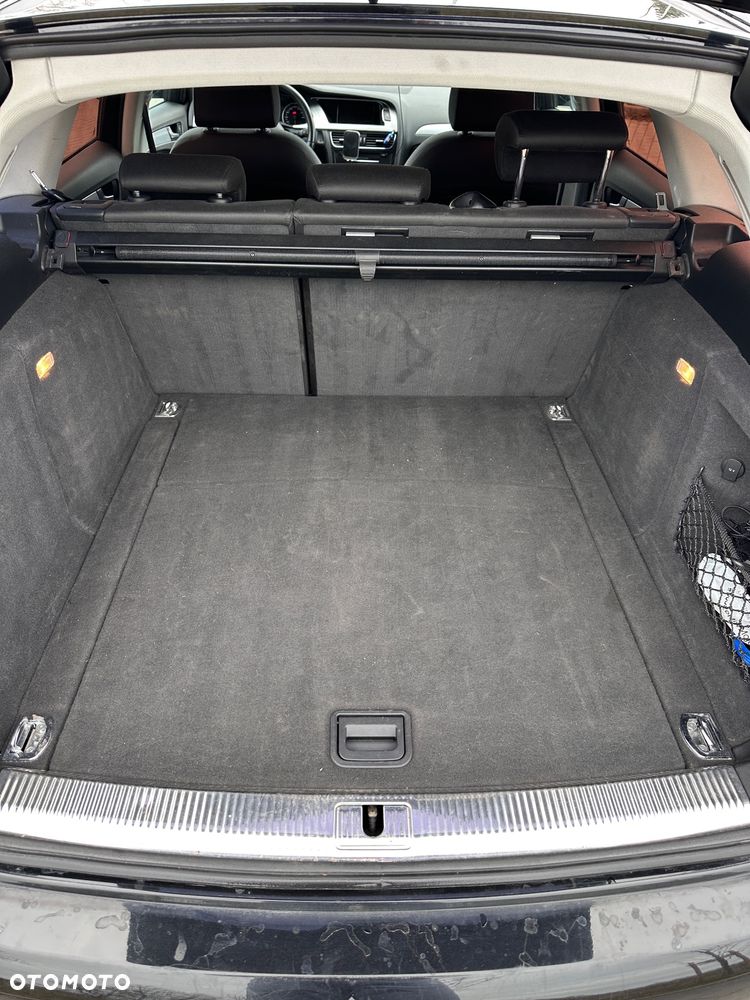 Audi A4 Avant 2.0 TDI DPF multitronic Ambiente - 9