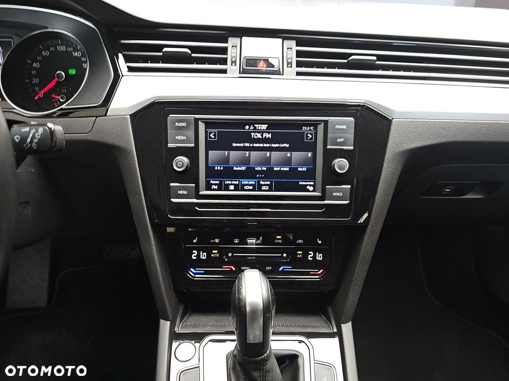 Volkswagen Passat 2.0 TDI EVO Business DSG - 18