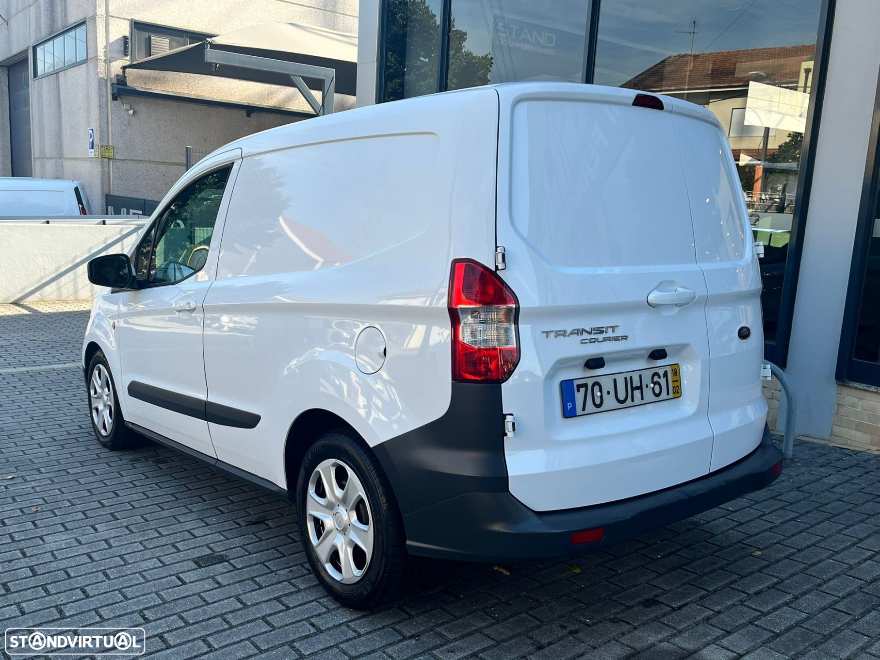Ford Transit Courier 1.5 TDCi Trend - 24