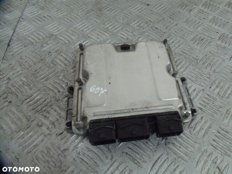 KOMPUTER SILNIKA Peugeot 607 2.2HDI 9645534380 - 1