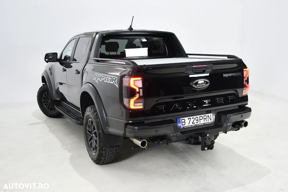 Ford Raptor - 11