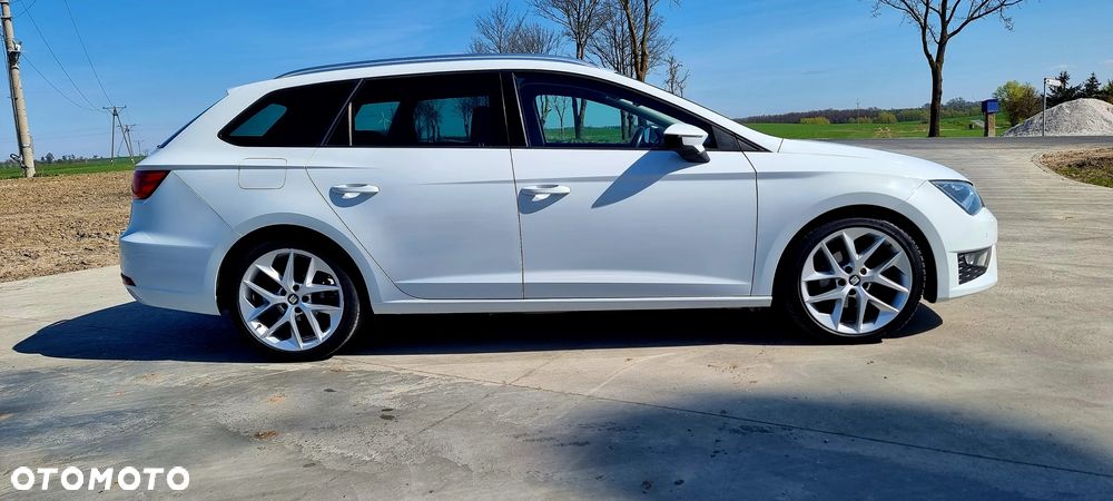 Seat Leon 2.0 TDI DPF Ecomotive DSG FR - 6