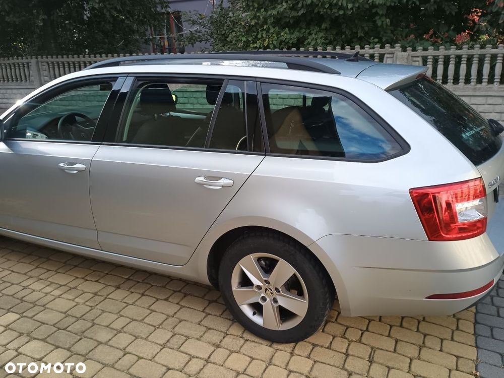 Skoda Octavia - 8