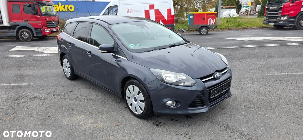 Ford Focus Turnier 1.6 TDCi DPF Titanium - 2