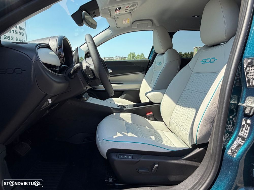Fiat 600 1.2 Hybrid La Prima - 10