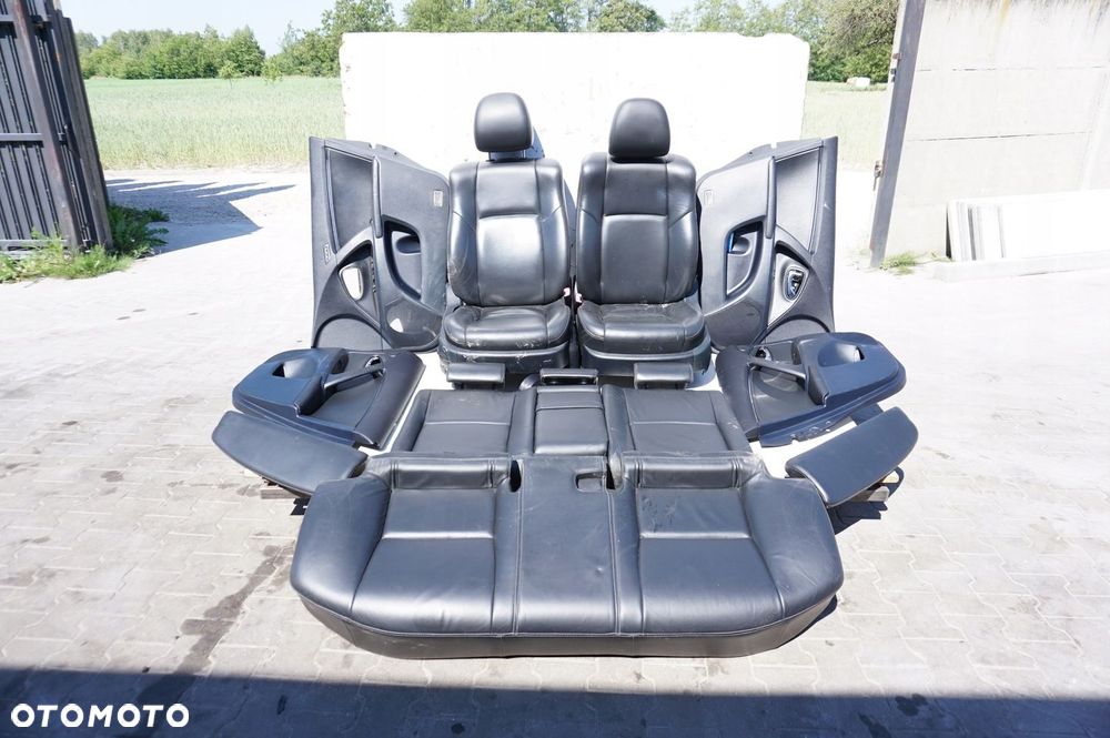 FOTELE SIEDZENIA BOCZKI SKÓRA GRZANE ELEKTRYCZNE TOYOTA AVENSIS T27 KOMBI - 1