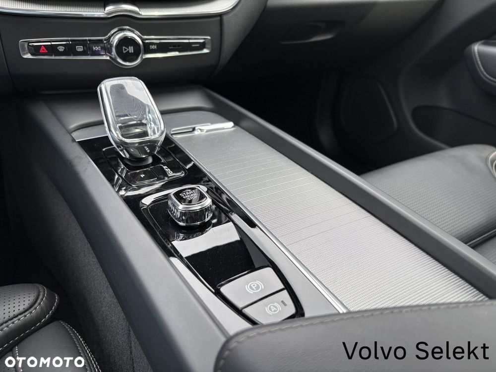 Volvo XC 60 - 16