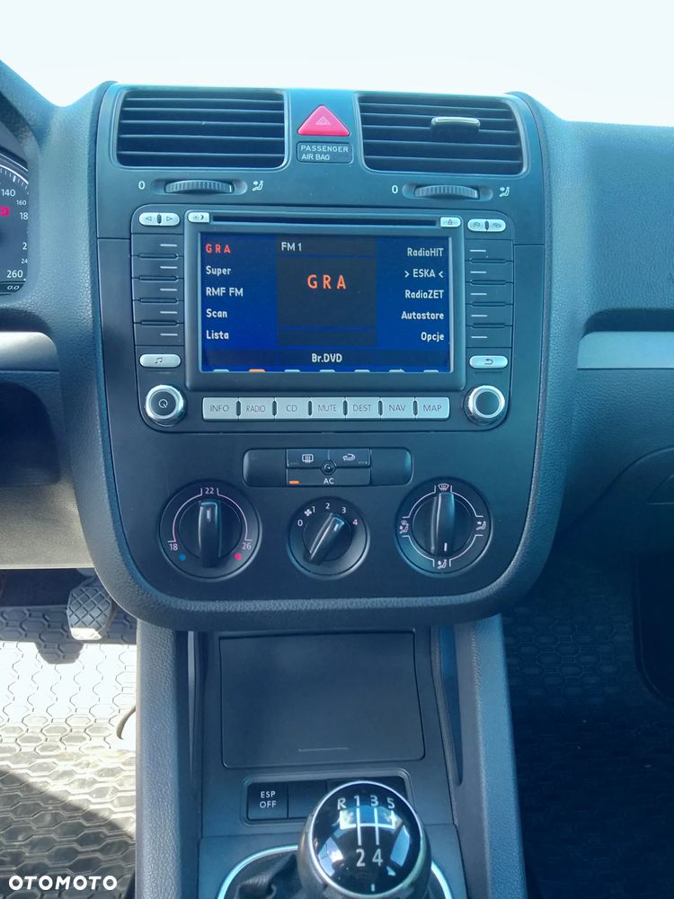Volkswagen Golf 1.9 TDI DPF Trendline - 22