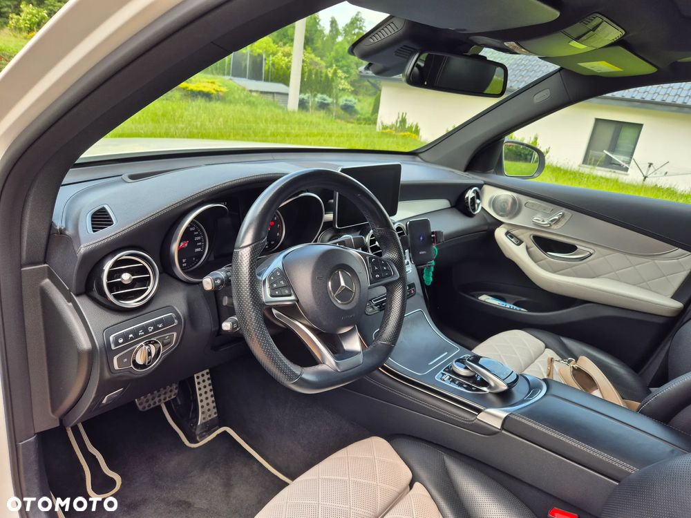 Mercedes-Benz GLC - 7