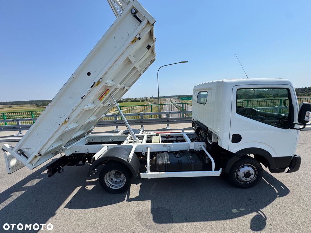 Nissan Cabstar NT 400 35.13 3.0 Diesel Wywrotka Super Stan - 9