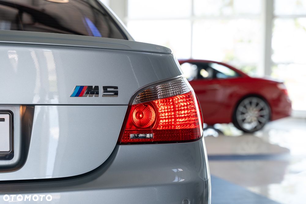 BMW M5 - 32