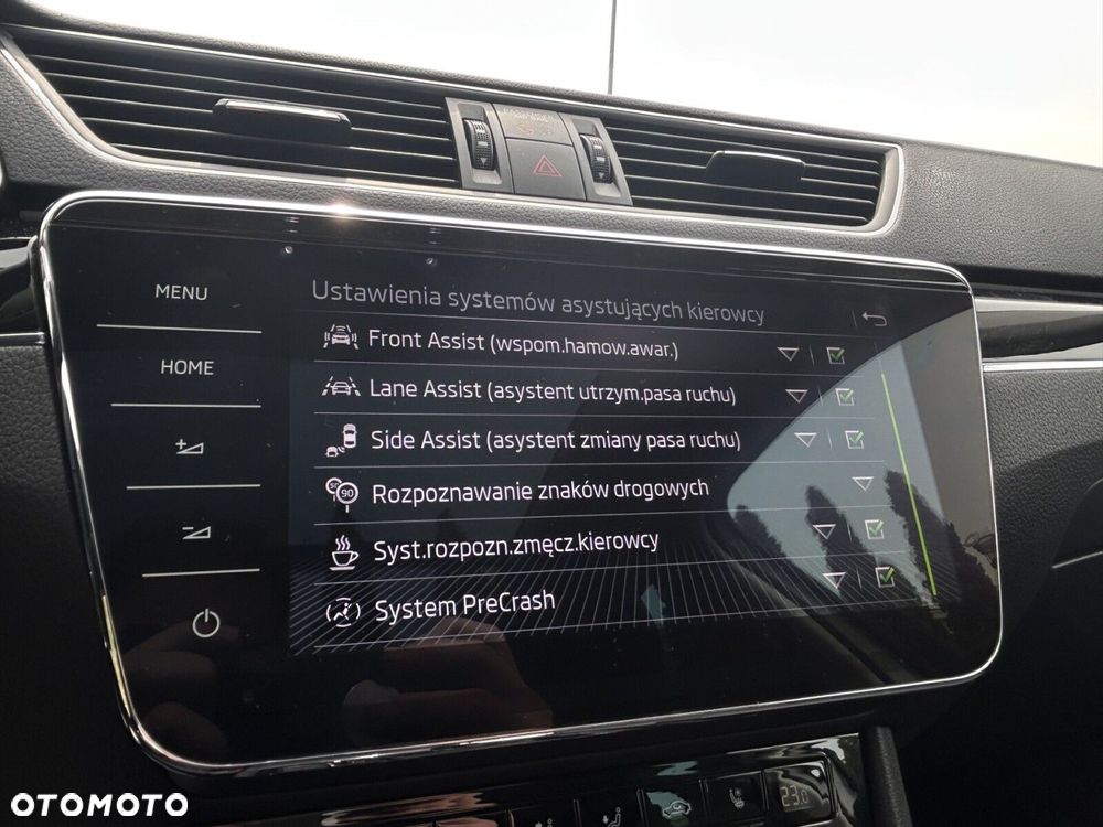 Skoda Superb 2.0 TDI SCR L&K DSG - 24