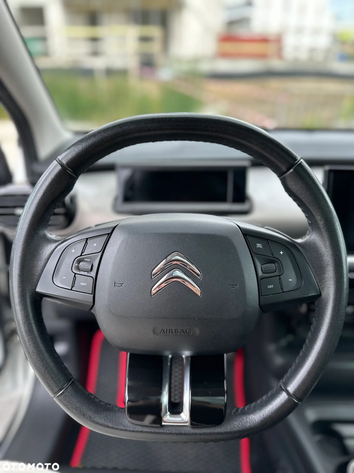 Citroën C4 Cactus 1.2 PureTech Shine Edition S&S - 7