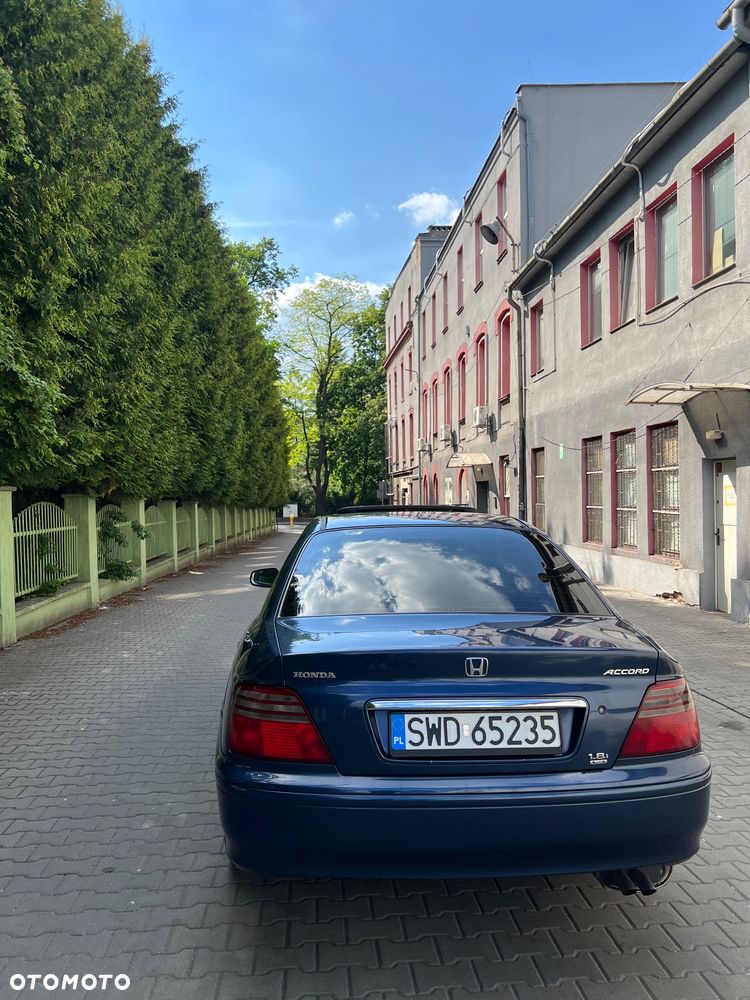 Honda Accord - 5