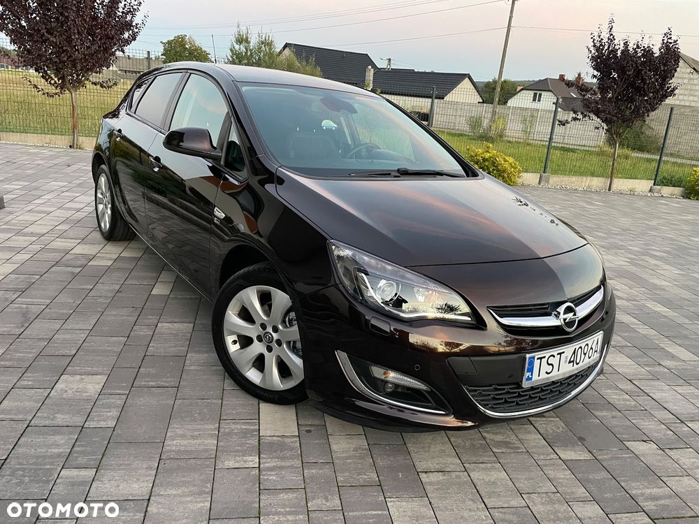 Opel Astra 1.4 Turbo Edition - 4