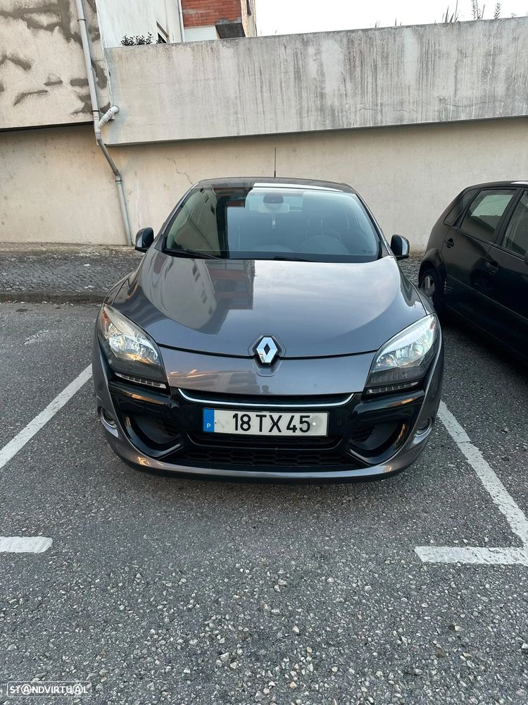 Renault Mégane Coupe - 1