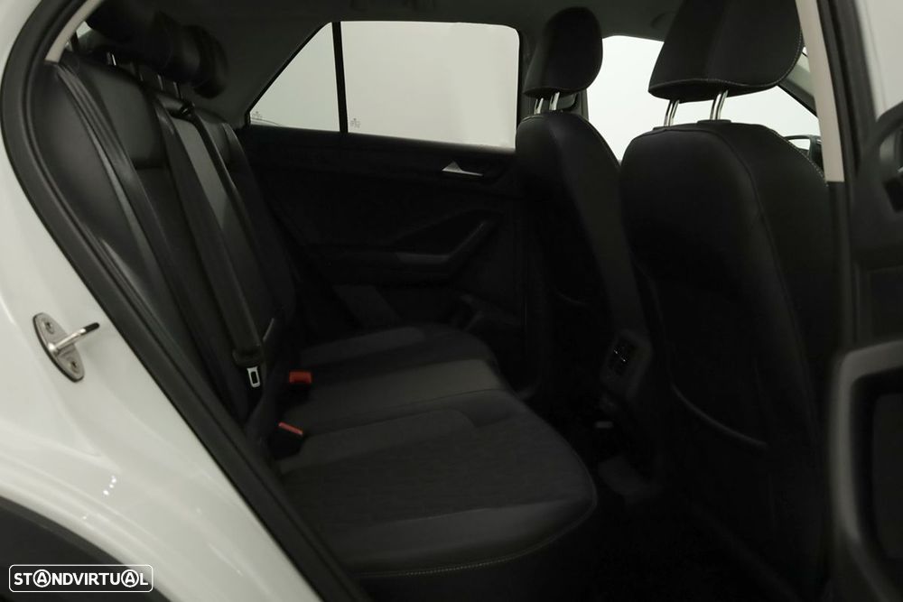 VW T-Roc 1.0 TSI - 21