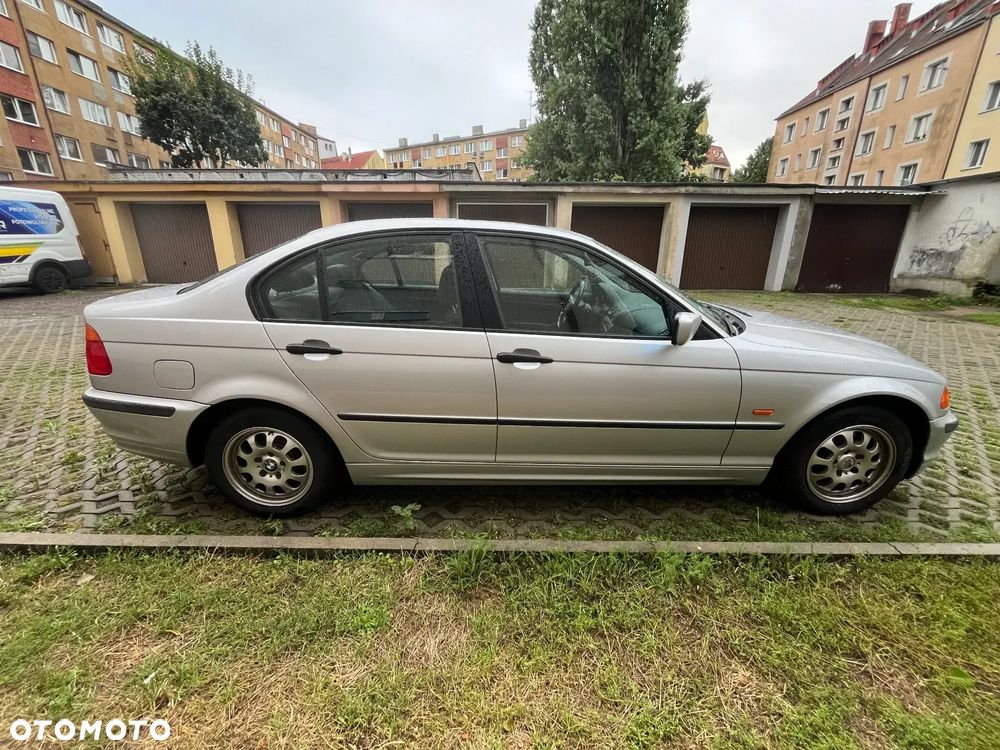 BMW Seria 3 - 2