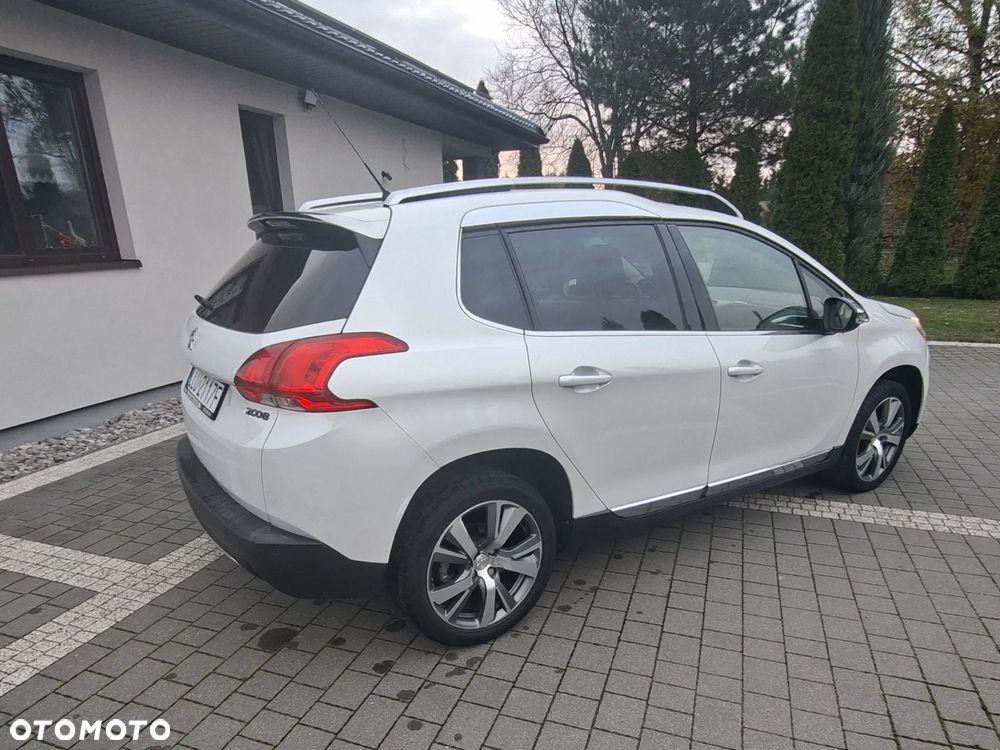 Peugeot 2008 1.6 VTi Allure - 4