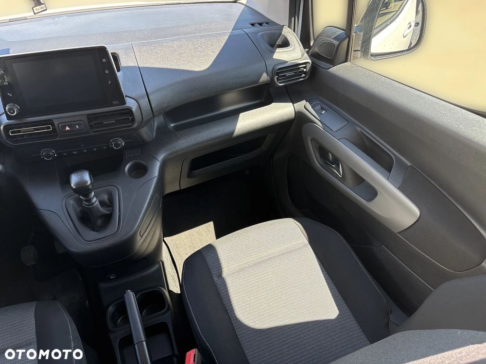 Toyota Proace City Verso 1.5 D-4D Business - 19