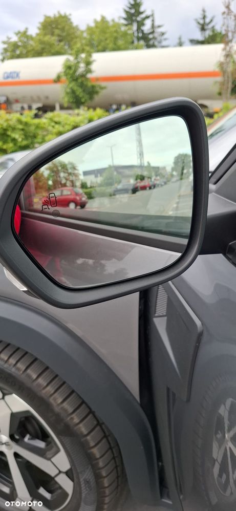 Dacia Duster 1.6 Full Hybrid 140 Journey+ MMT - 13