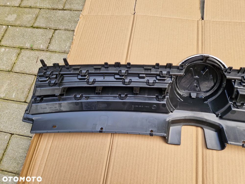Grill Atrapa Vw Golf VII 2012 - - 7