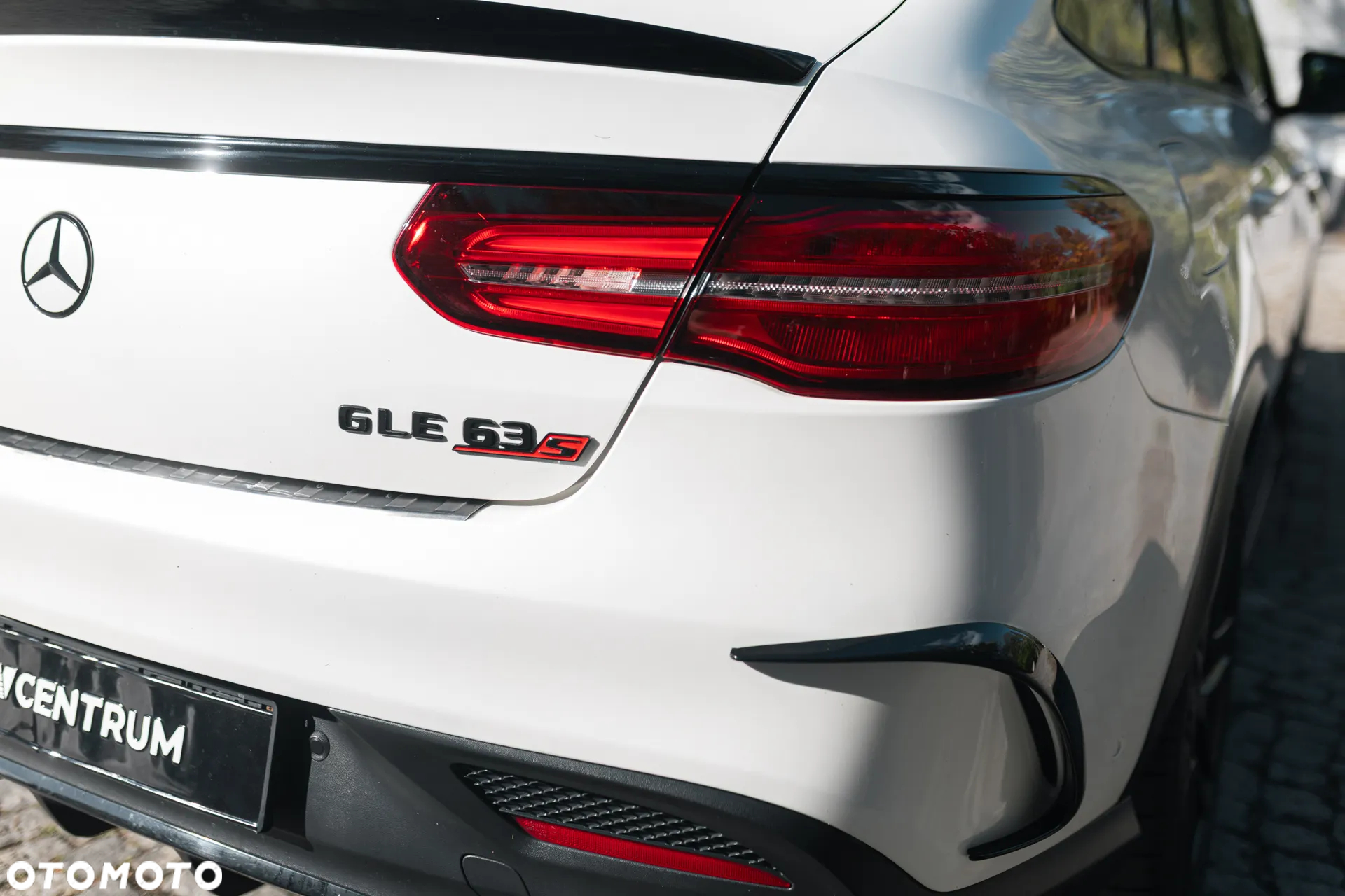 Mercedes-Benz GLE AMG Coupe 63 4-Matic - 12