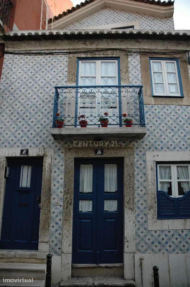 Prédio em Propriedade Total em Zona Privilegiada de Lisboa - Grande imagem: 2/19