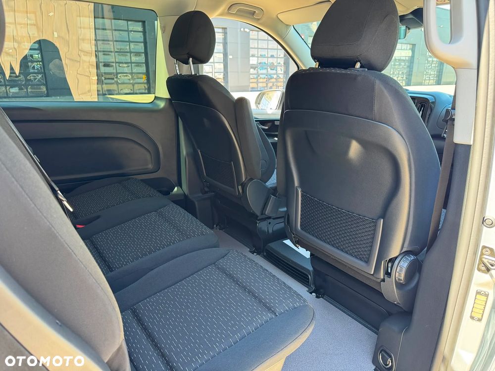 Mercedes-Benz Vito - 13