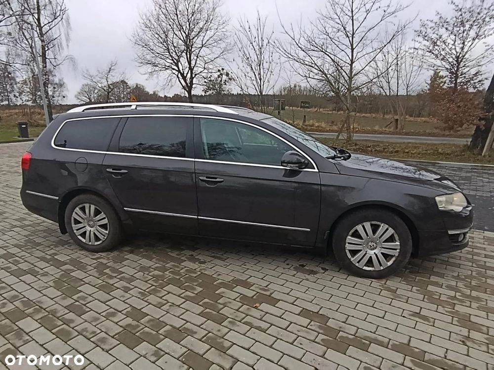 Volkswagen Passat Variant 2.0 TDI Highline - 12