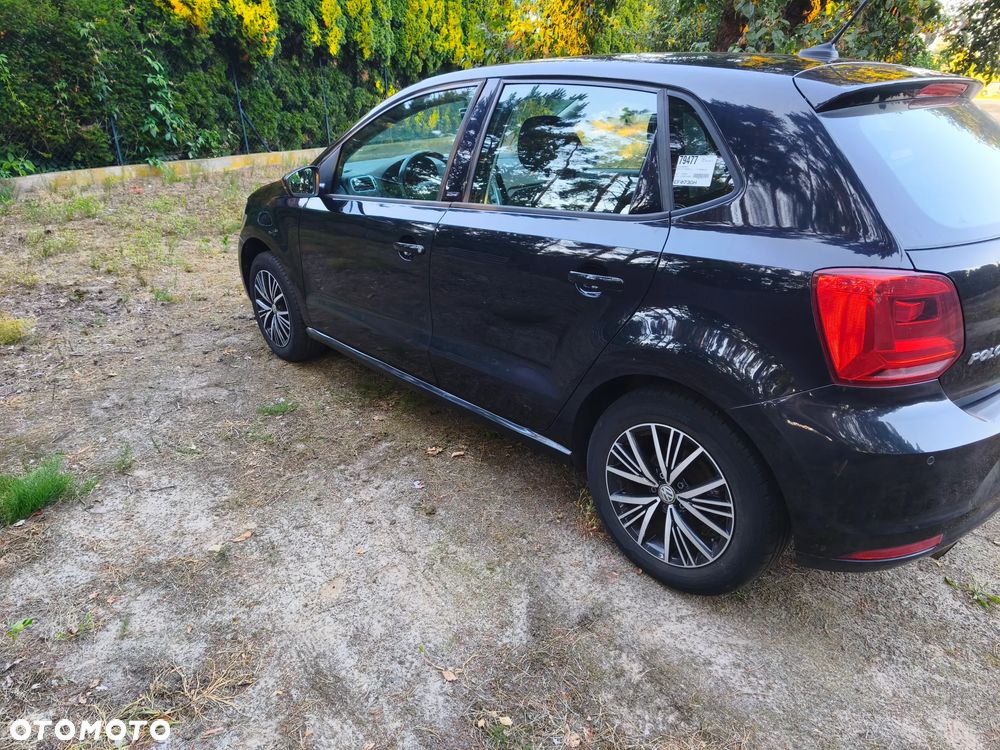 Volkswagen Polo 1.2 TSI Blue Motion Technology Allstar - 4
