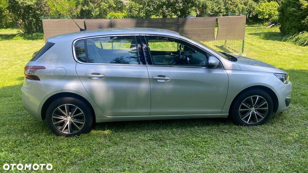 Peugeot 308 1.6 BlueHDi Active S&S - 11