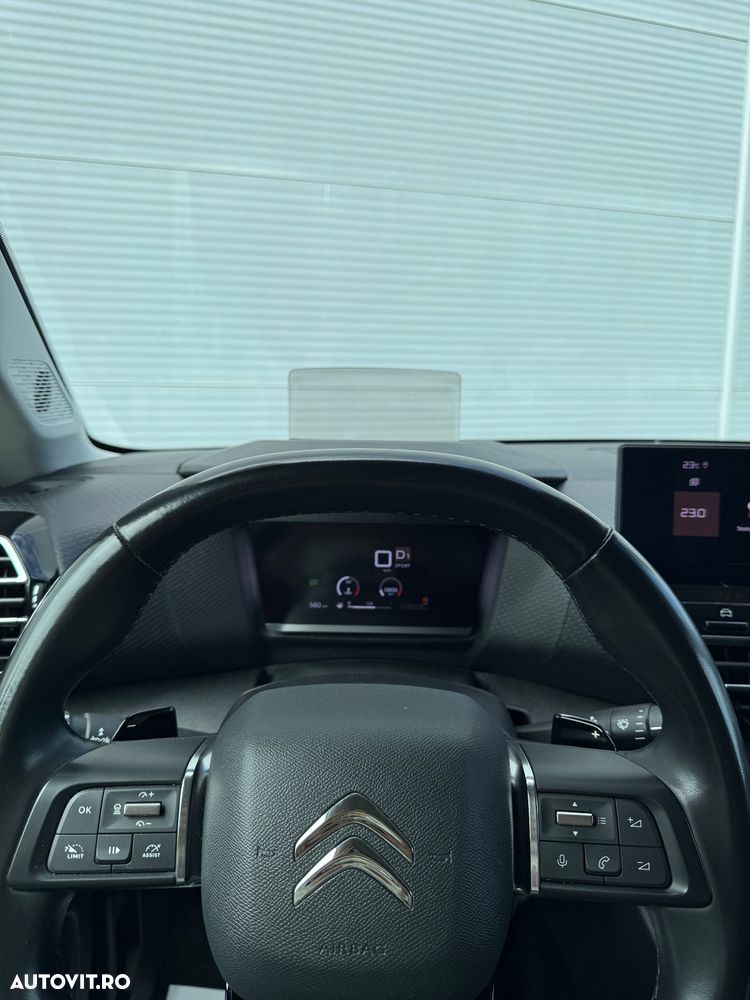 Citroën C4 BlueHDi 130 Stop&Start EAT8 SHINE - 33