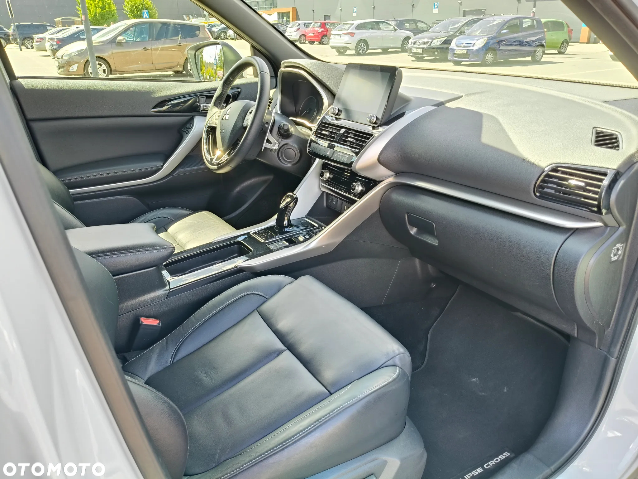 Mitsubishi Eclipse Cross - 13