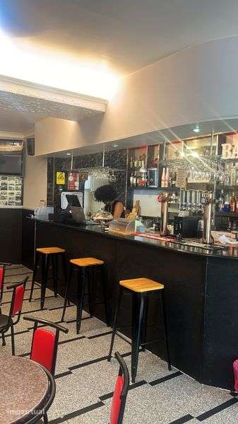 Trespasse bar/cafe