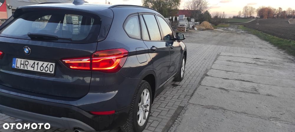 BMW X1 xDrive20d - 4