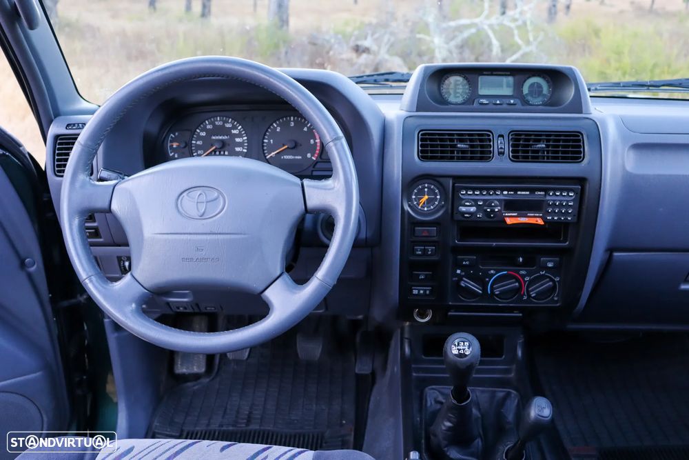Toyota Land Cruiser - 15