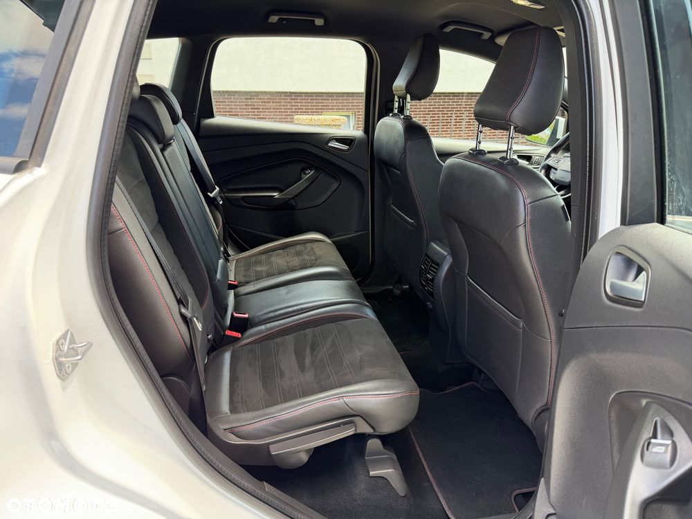 Ford Kuga 2.0 TDCi AWD ST-Line - 12