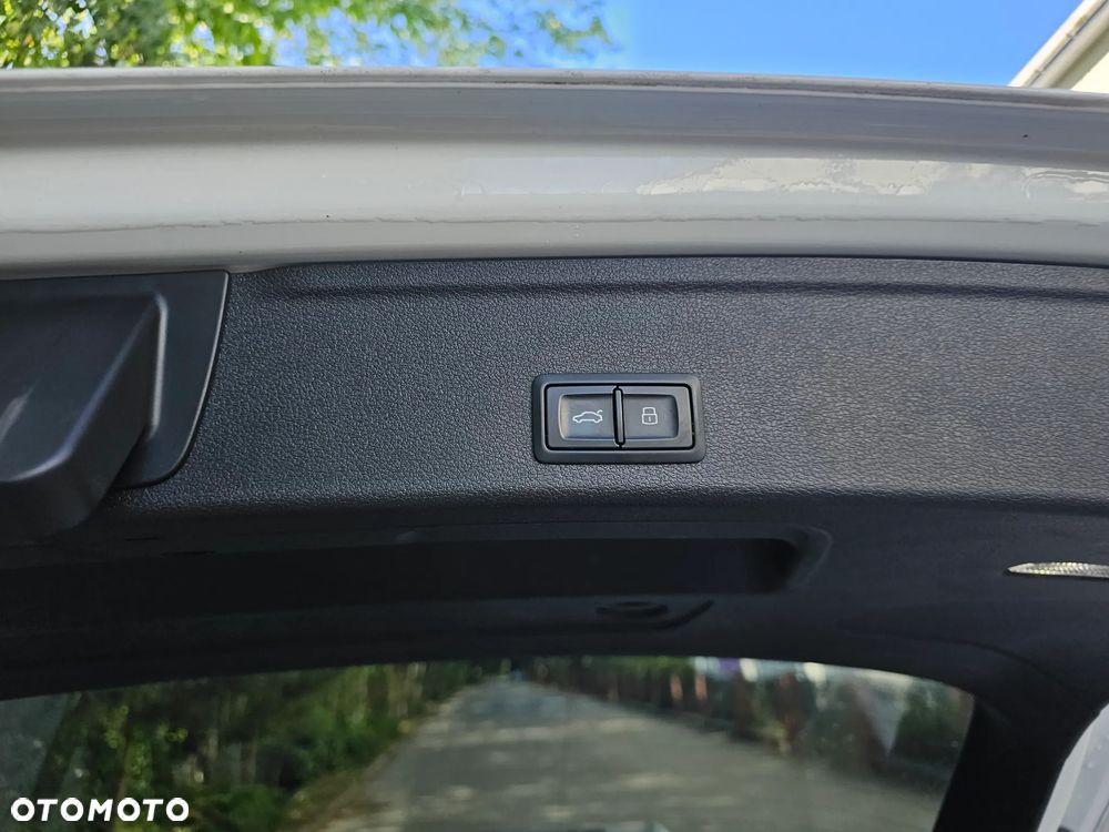 Audi A4 Avant - 13