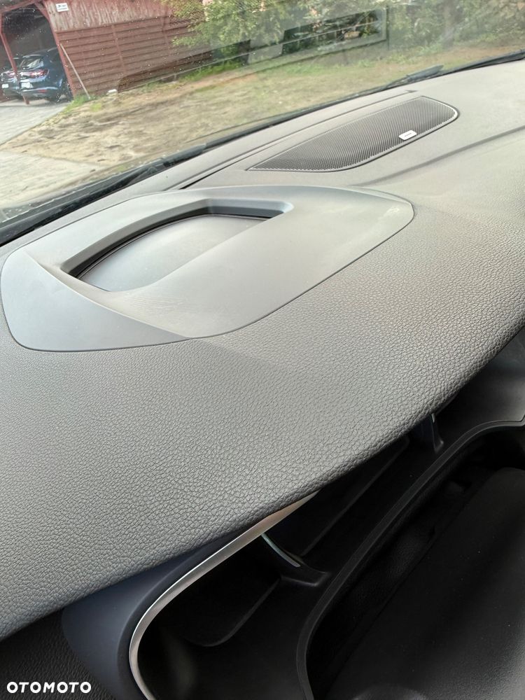 Renault Megane 1.5 dCi Intens EDC - 11