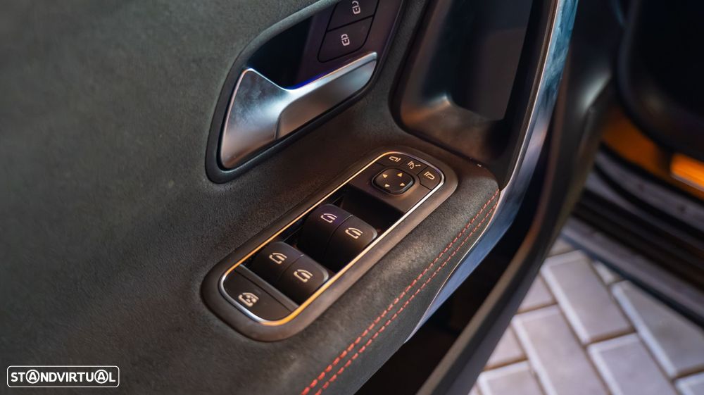 Mercedes-Benz A 200 AMG Line Aut. - 13